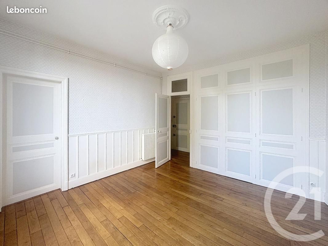 Appartement a louer chalons-en-champagne - 3 pièce(s) - 80 m2 - Surfyn