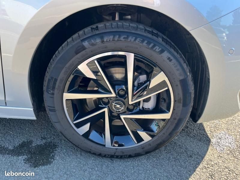 Opel Corsa 1.2 Turbo 100ch GS (image 14)