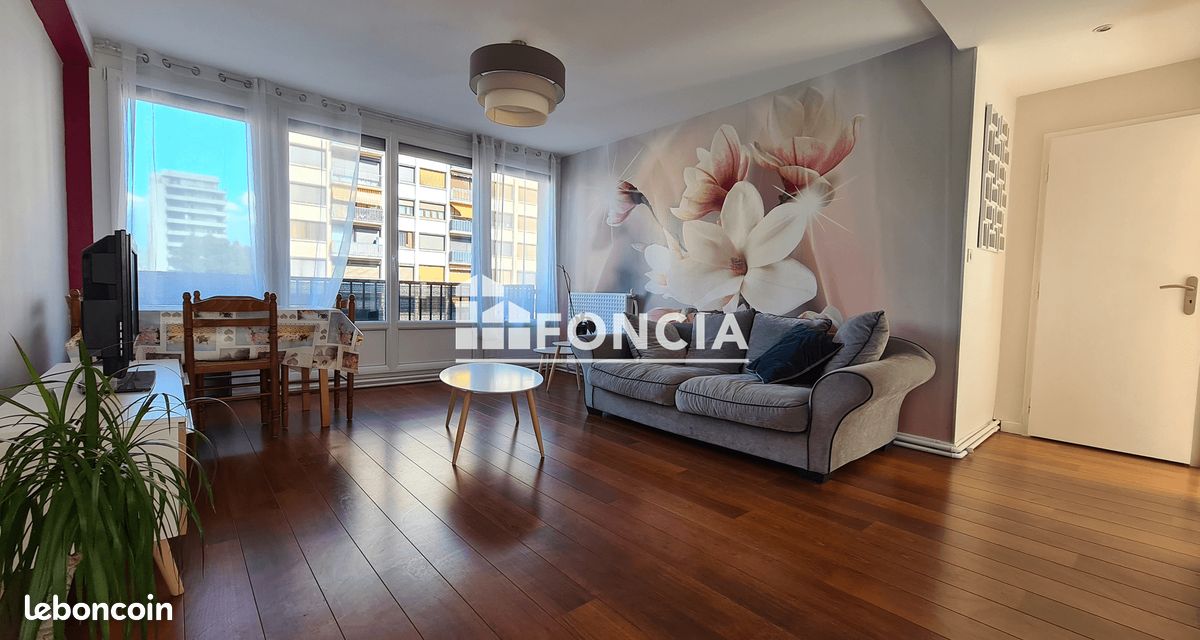 Appartement 3 pièces 57 m² · à Échirolles · 57 m² · 706 €/mois