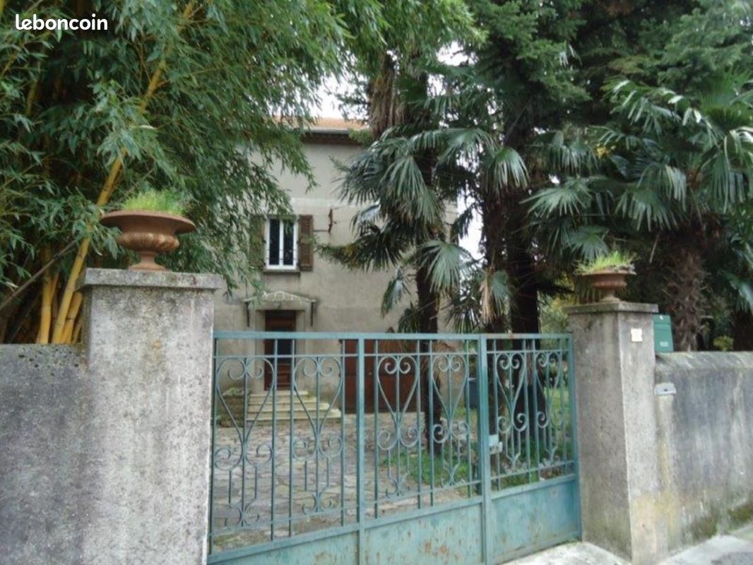 Appartement 3 pièces 82 m² · à Alès · 82 m² · 652 €/mois
