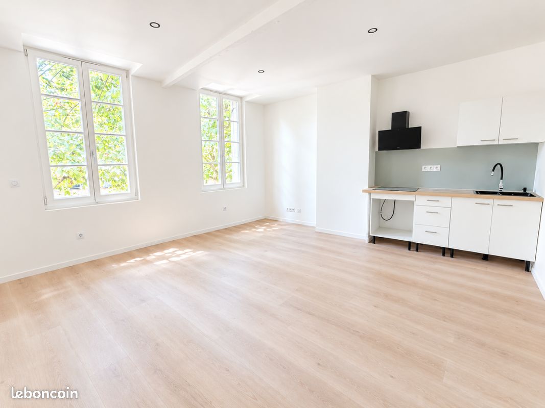 Appartement 2 pièces 39 m² · à Saintes · 39 m² · 625 €/mois