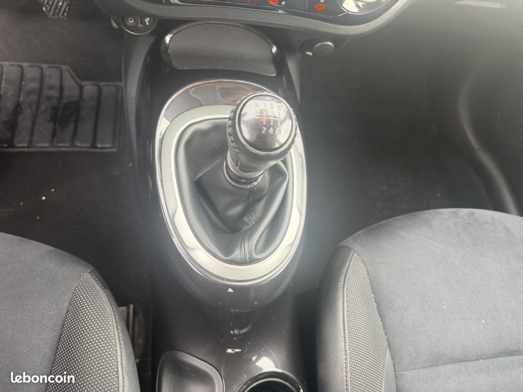 Nissan juke 1.2 dig-t 115ch acenta 2017 (image 18)