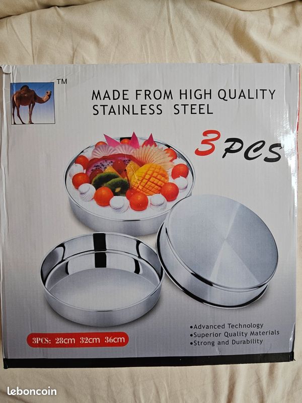 Lot 3 moules à four inox (image 1)