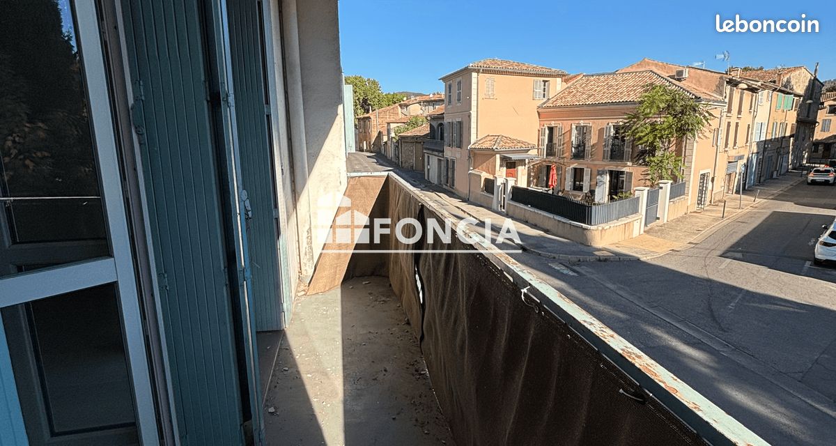 Appartement 3 pièces 74 m² · à Brignoles · 74 m² · 902 €/mois