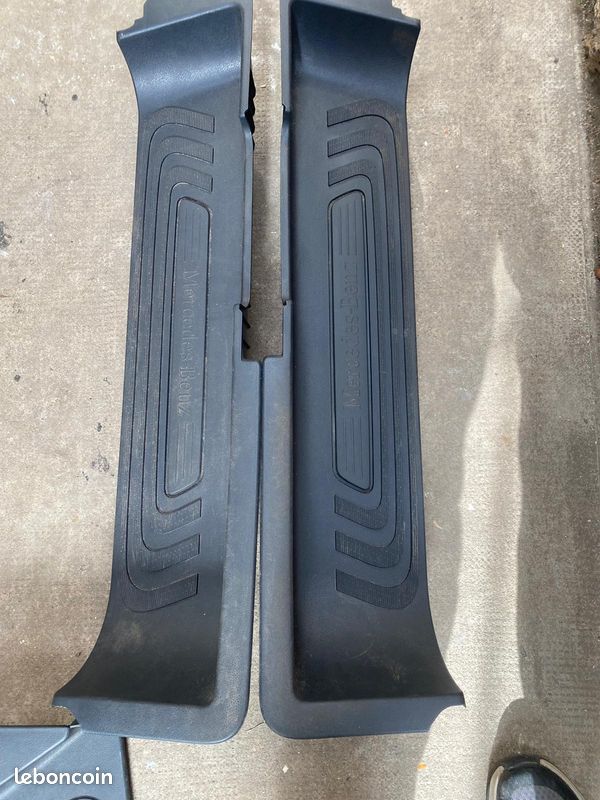 Marchepieds avant Mercedes Vito W447 d'origine – Gauche + Droite (image 1)
