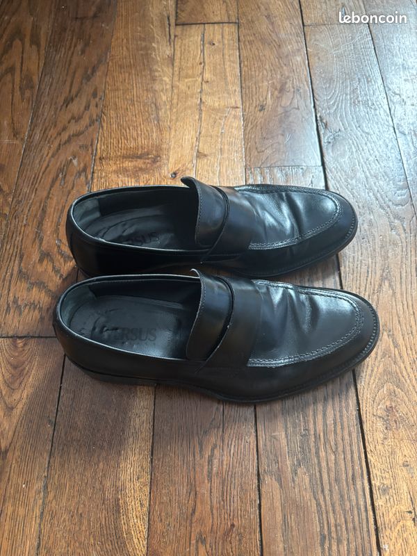 Mocassins Versus Versace (image 2)