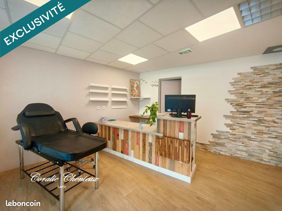 Immeuble 58 m² · à Champs-sur-Tarentaine-Marchal · 58 m² · 76 000 €