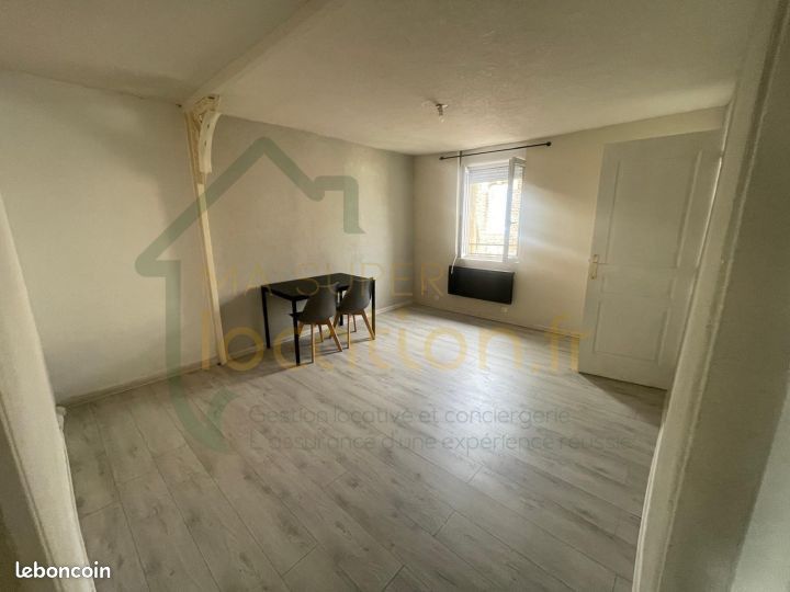 Appartement 2 pièce(s) 57 m²à louer Saint-quentin