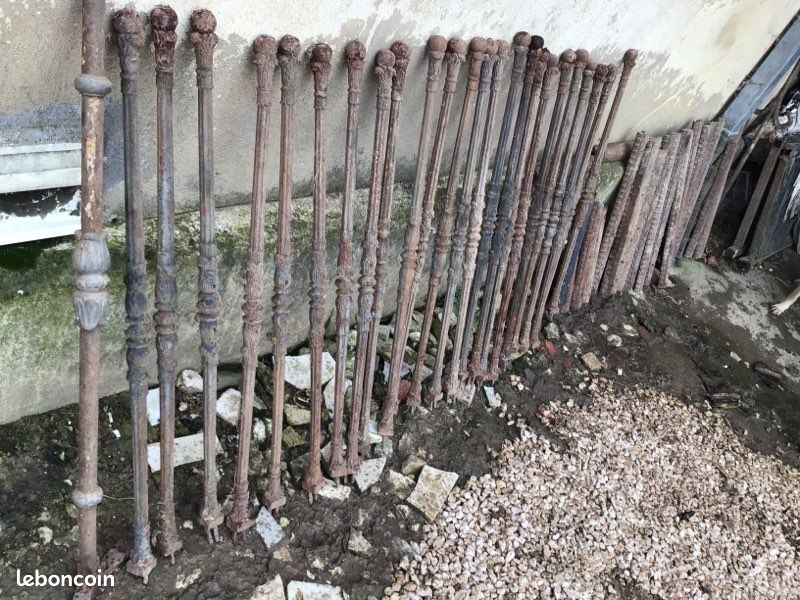 Rare Barreaux d escalier et rare / main courante le tout en fonte (image 3)