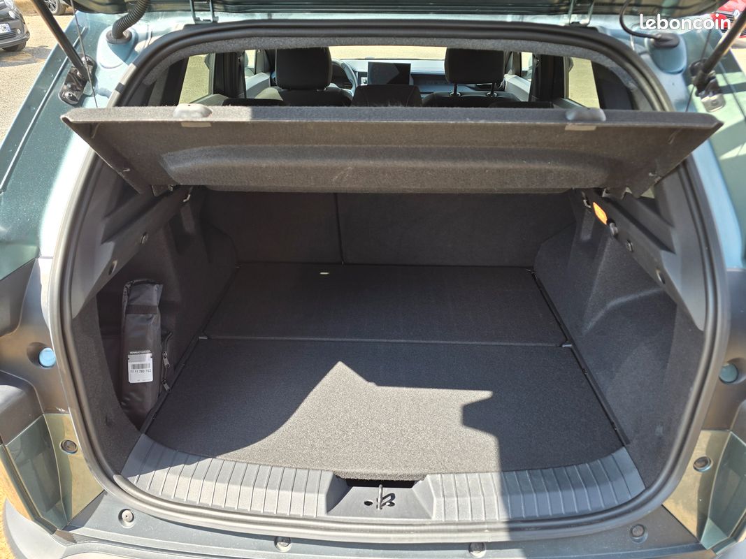 Dacia duster journey e-tech 140 tres bel etat 16898 kms garantie +12 mois (image 8)