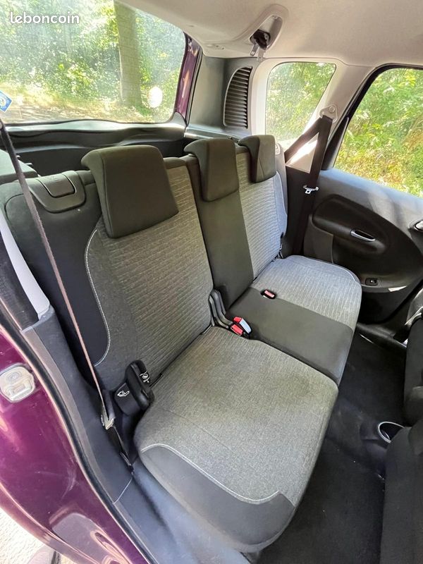 CITROËN C3 Picasso 1.2 12V 110 (image 12)