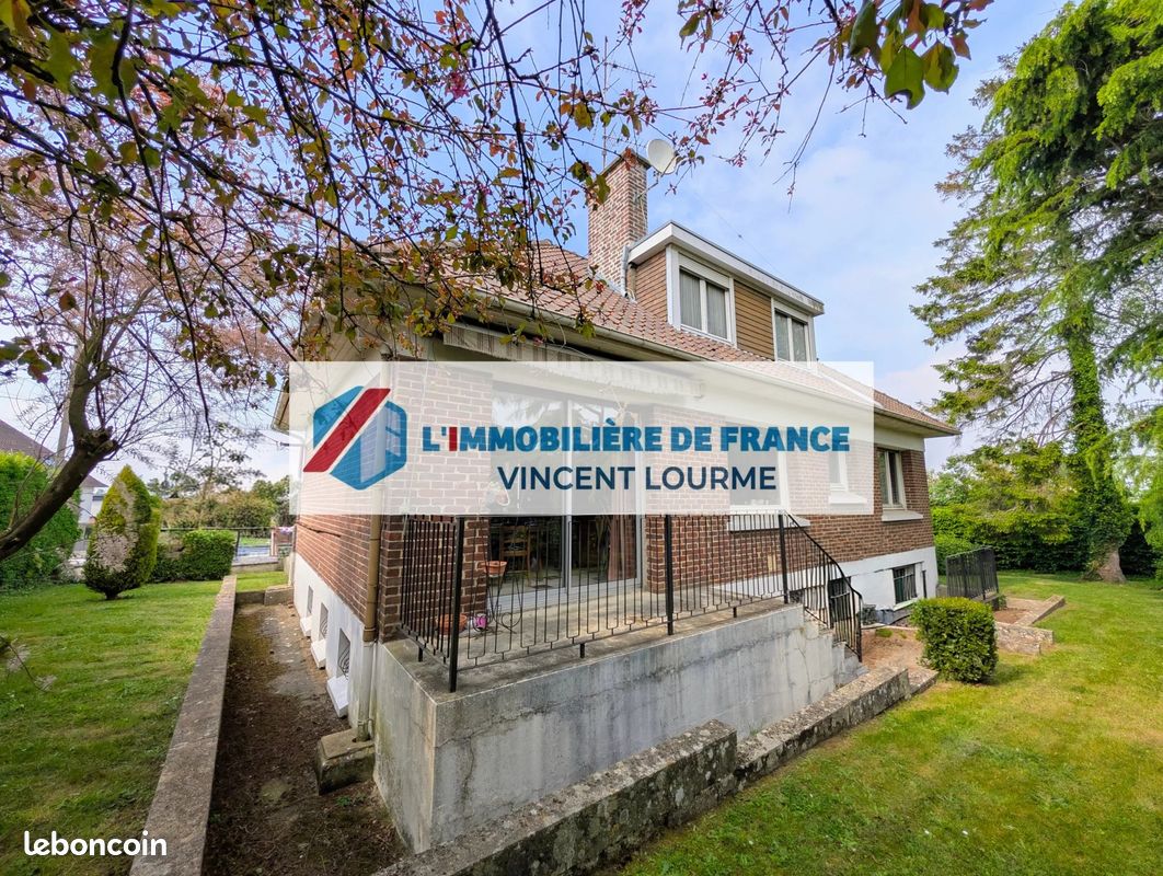 Maison 10 pièces 126 m² · à Longuenesse · 126 m² · 270 400 €