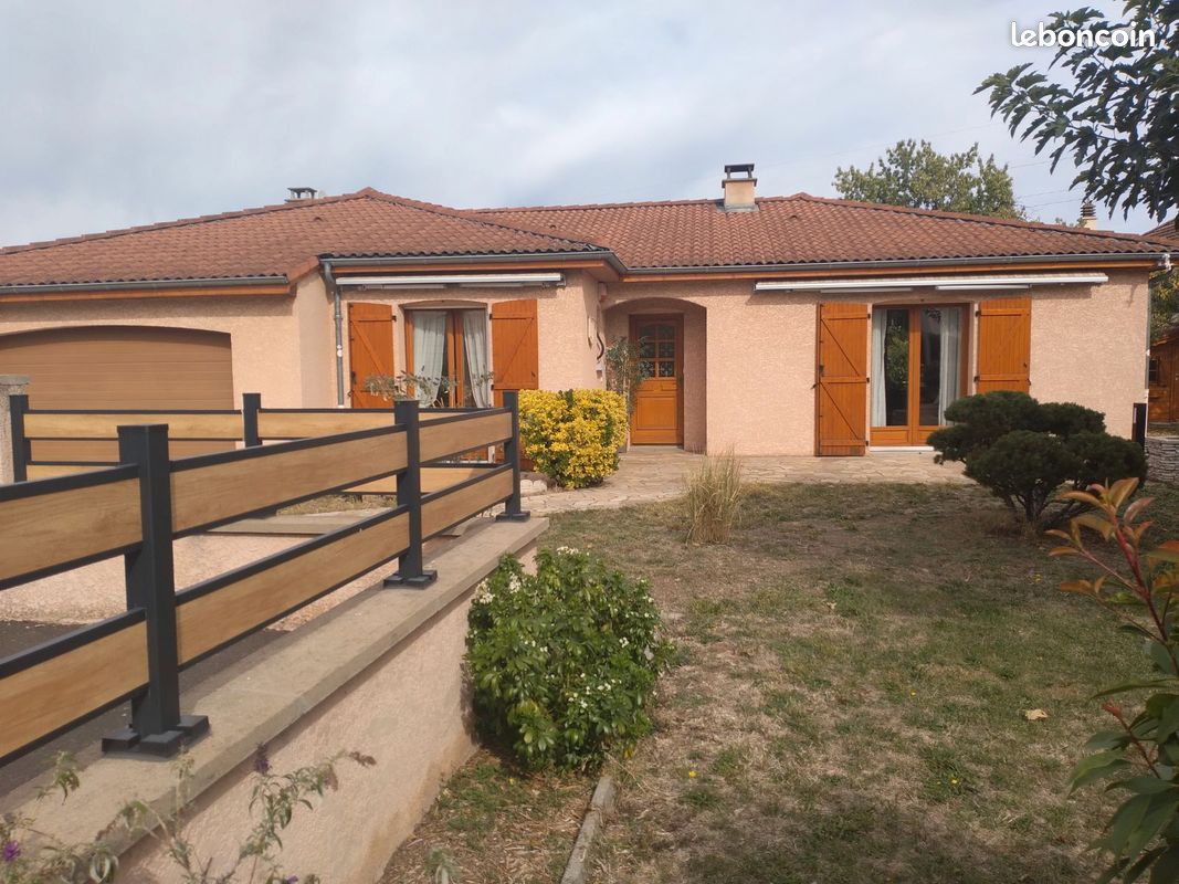 Maison 5 pièces 103 m² · à Aubière · 102,6 m² · 350 000 €
