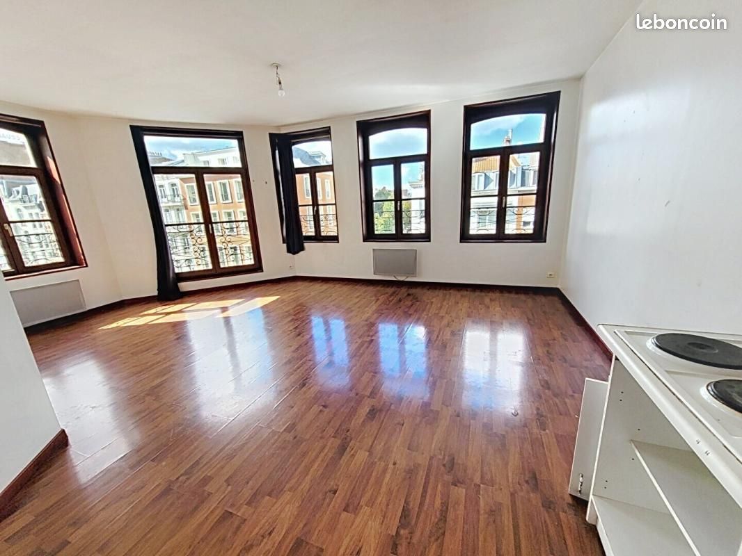 Appartement 3 pièces 64 m² · à Lille · 64 m² · 290 000 €