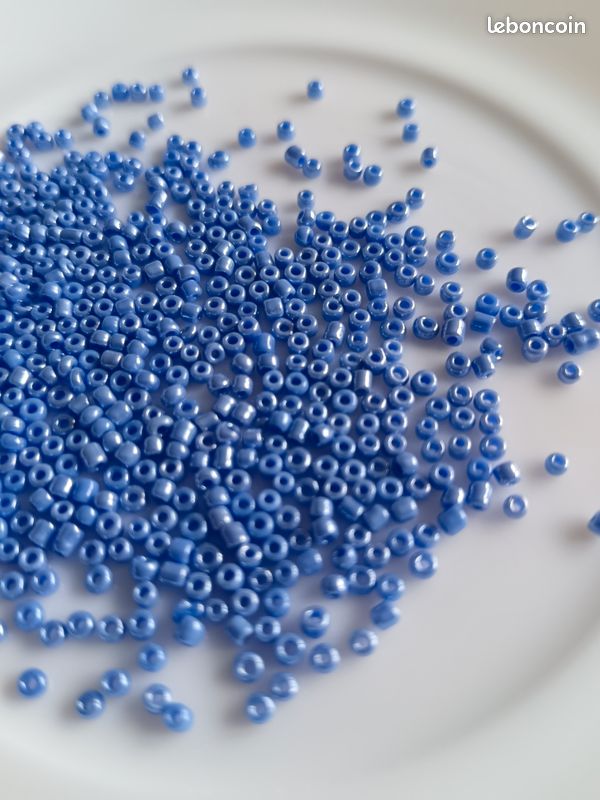 Sachet perles bleues (image 2)