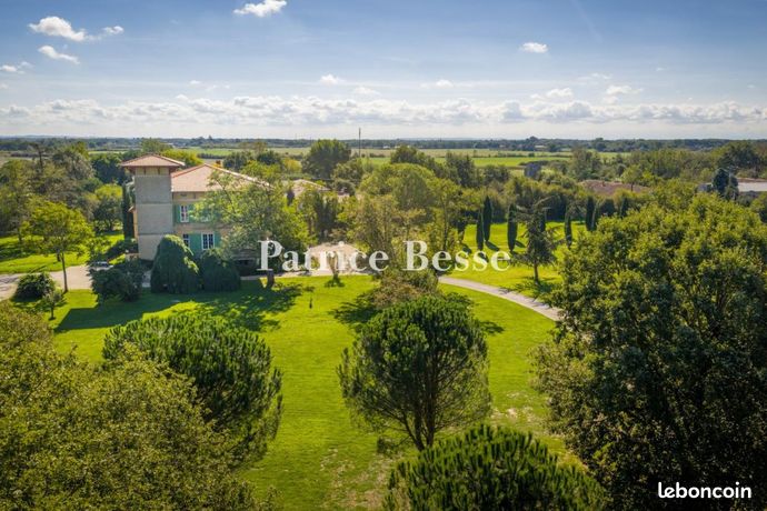 Maison 14 pièces 496 m² — 20