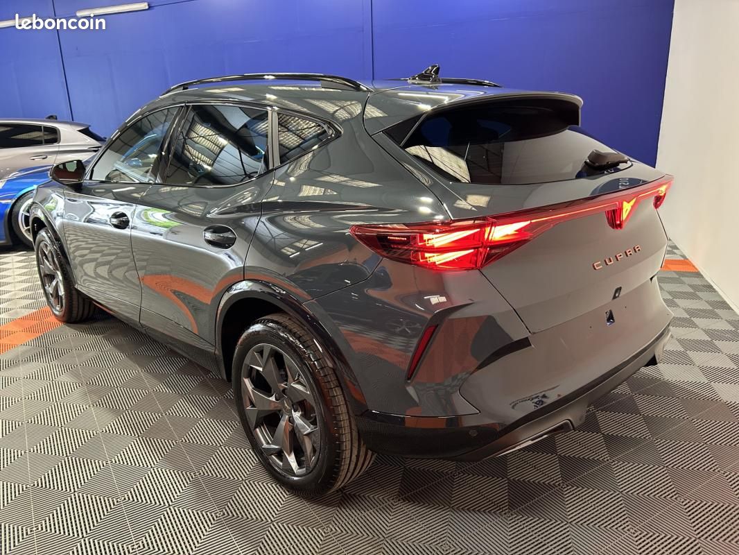 Cupra Formentor 1.5 eTSI 150CH DSG7 *+HAYON ELEC (image 10)