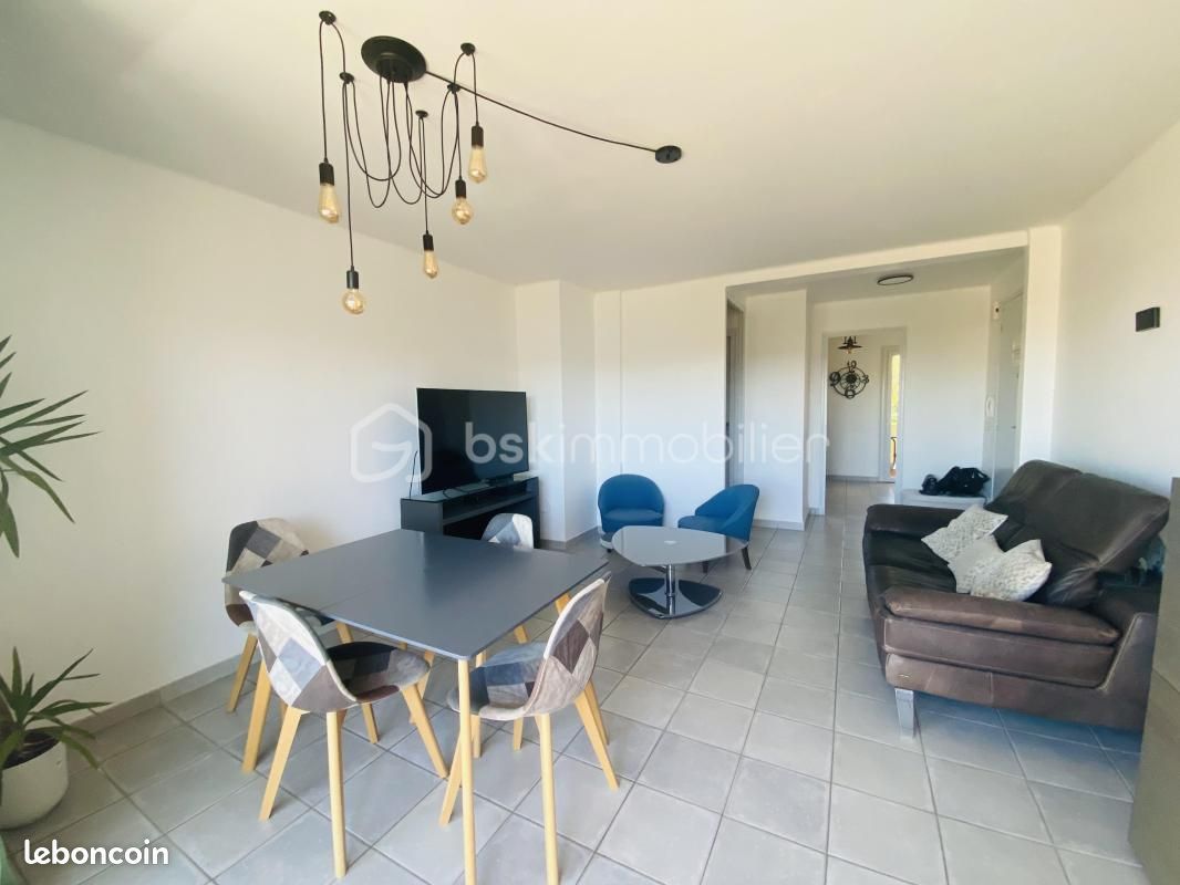 Appartement 3 pièces 62 m² · à Six-Fours-les-Plages · 62 m² · 369 000 €