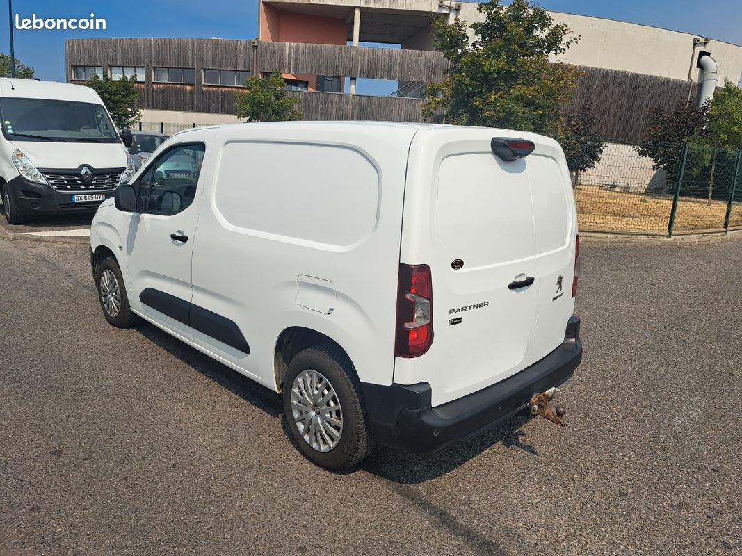 Peugeot partner 1.5 hdi 10ocv (image 6)
