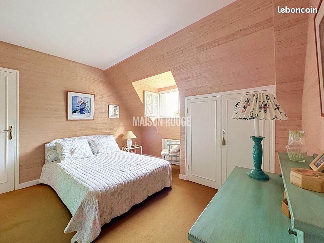 Maison 8 pièces 160 m² · à Binic-Étables-sur-Mer · 160 m² · 995 600 €