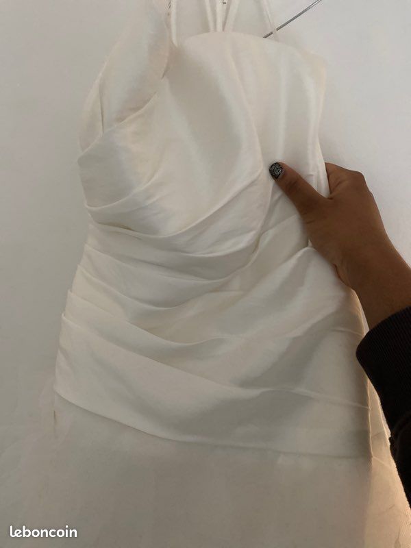 Robe de mariée bustier (image 2)