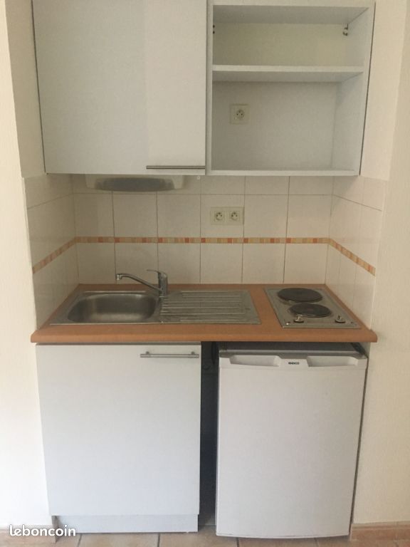 Studio 1 pièce 27 m² (image 3)