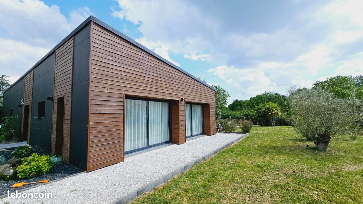 Maison 5 pièces 163 m² · à Saint-Doulchard · 163 m² · 452 000 €