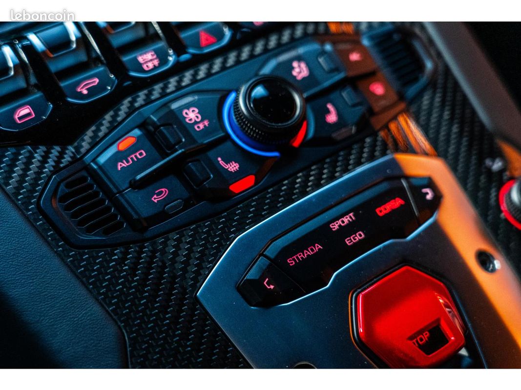 LAMBORGHINI AVENTADOR S 6.5l V12 740 S (image 40)
