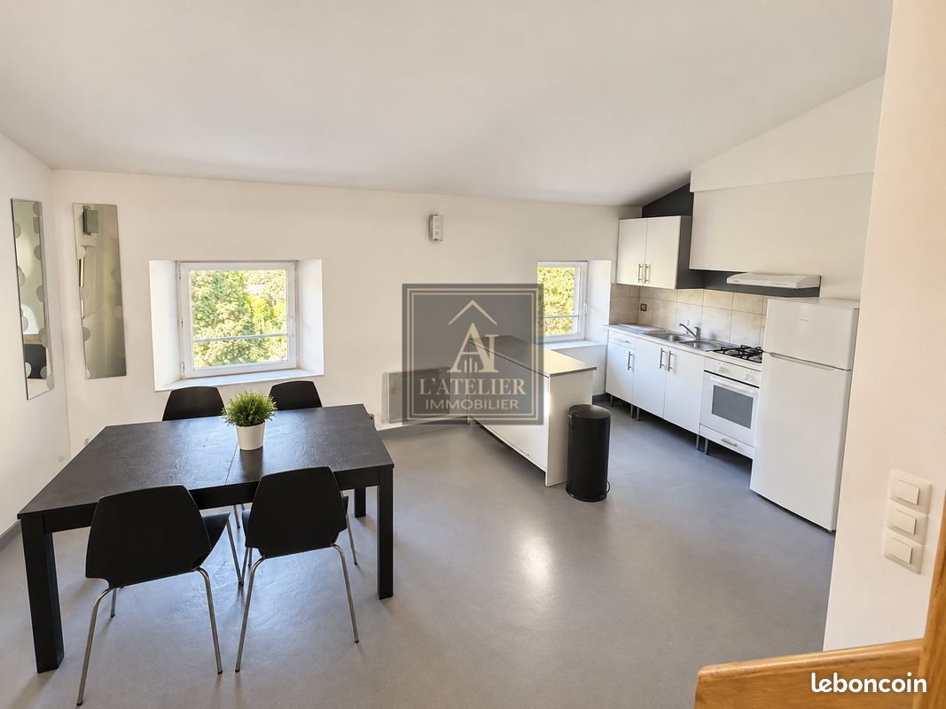 Appartement 2 pièces 49 m² · à Belgentier · 49 m² · 99 000 €