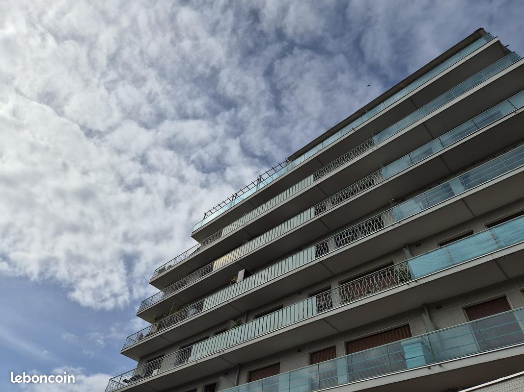 Appartement 1 pièce 30 m² · à Grenoble · 30 m² · 523 €/mois