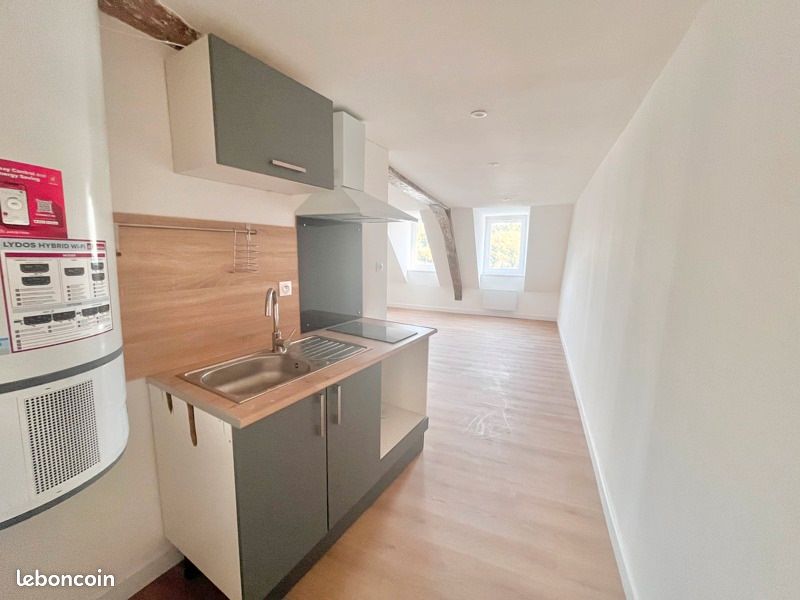 Appartement 1 pièce 24 m² · à Morlaix · 24 m² · 320 €
