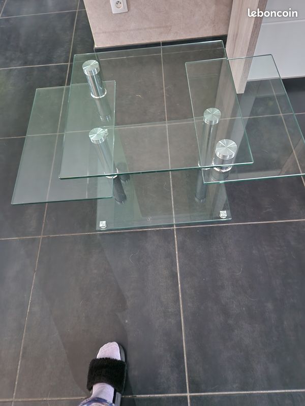 Table de salon en verre (image 1)