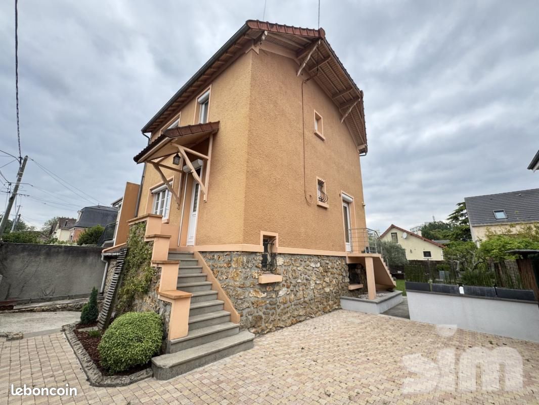 Maison 5 pièces 100 m² · à Chelles · 100 m² · 455 000 €