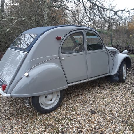 Spitalieri Auto - Véhicule d'occasion Citroën 2 CV AZ SIE A2