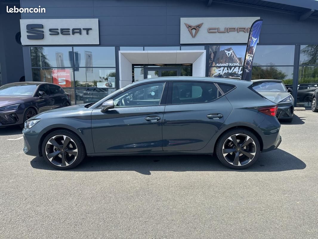 Cupra Leon 1.5 eTSI Hybrid 150 ch DSG7 V (image 2)