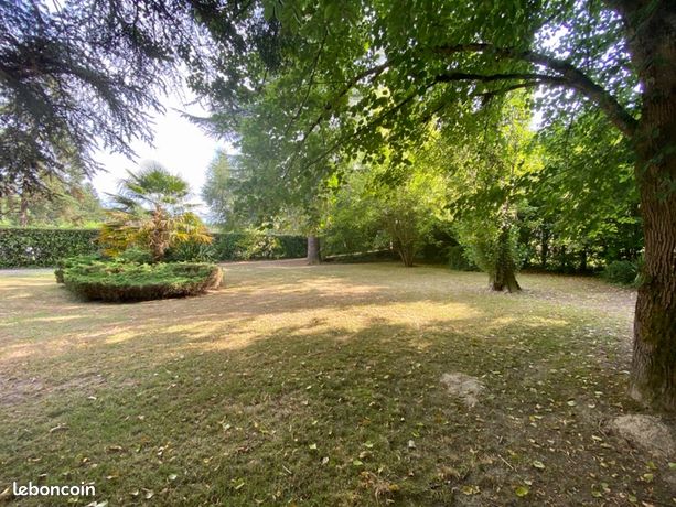 Terrain 1 017 m² Lignan De Bordeaux