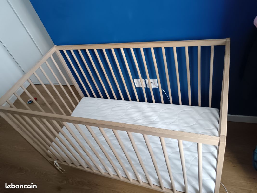 Berceau enfant + matelas presque neuf (image 3)
