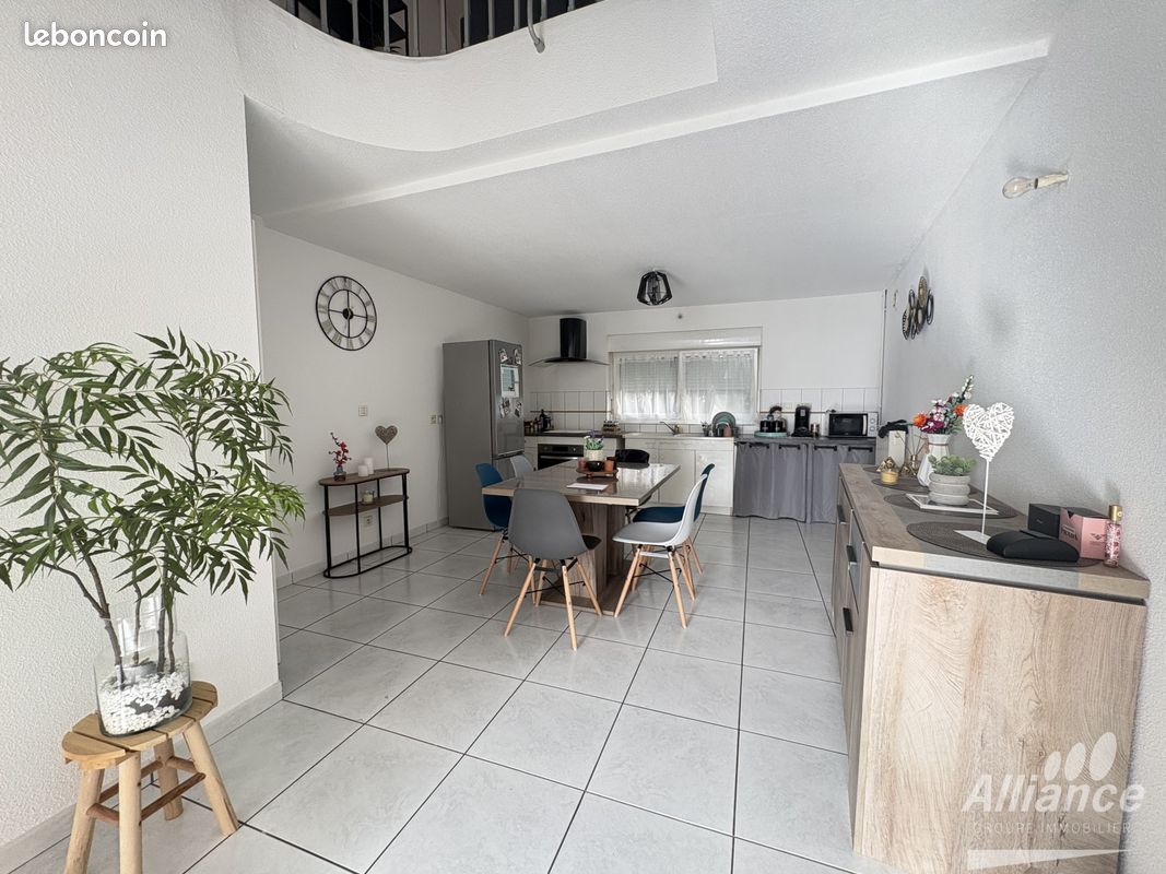 Appartement 3 pièces 70 m² · à Colombier-Fontaine · 70 m² · 632 €/mois