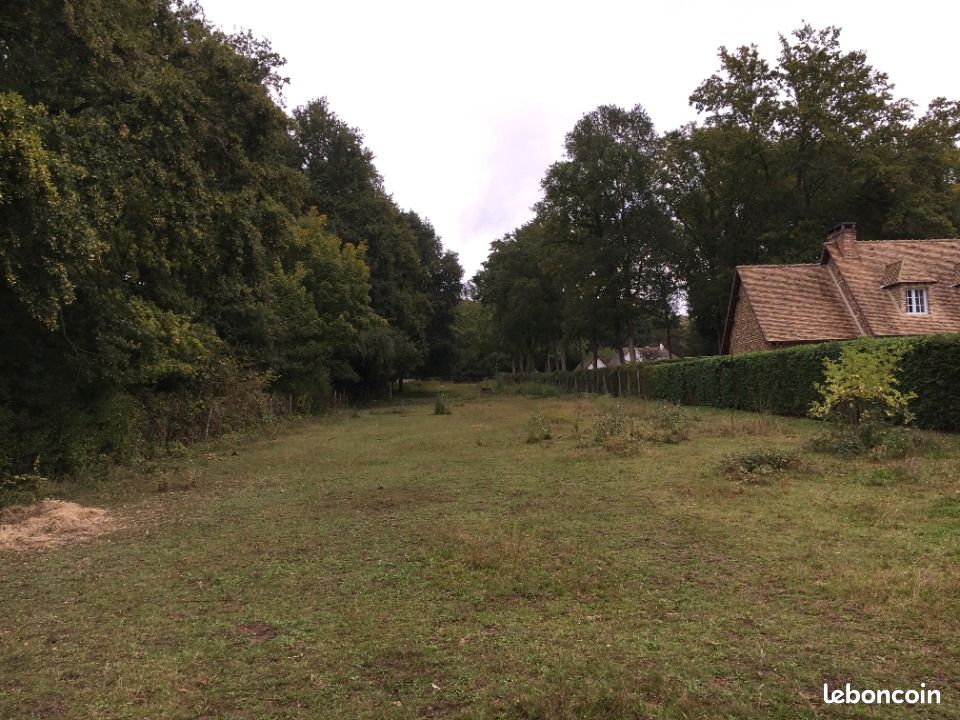Terrain 461 m² · à Autouillet · 165 000 €