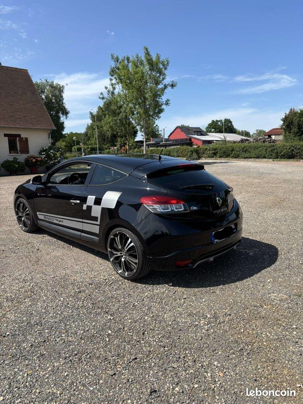 Renault Mégane 3 gt (image 2)