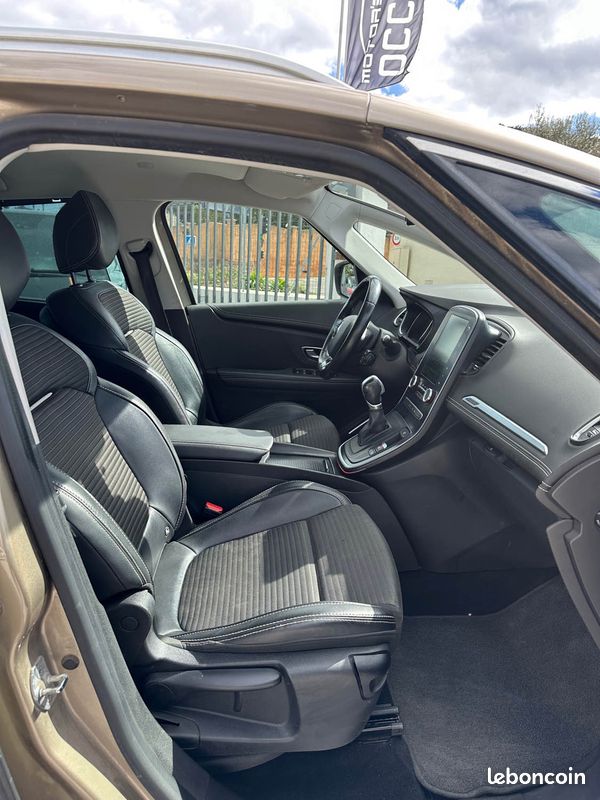 Renault scenic 1.6 dci 160ch energy 7 places boite auto (image 9)