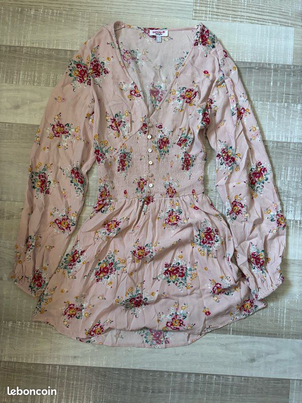 Robe Jennyfer (image 1)