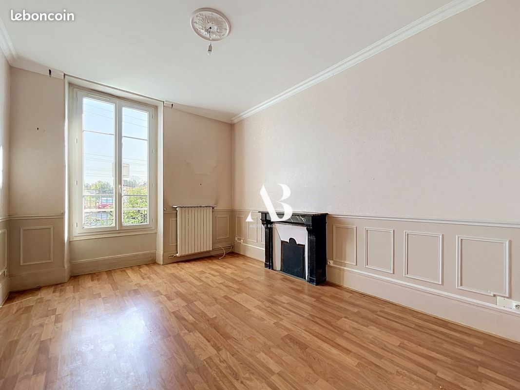 Appartement 4 pièces 97 m² · à Nangis · 97 m² · 159 900 €