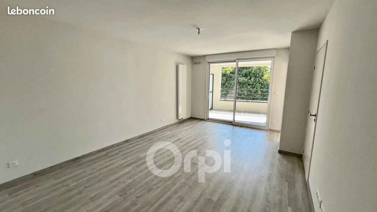 Appartement 2 pièces 45 m² · à Clermont-Ferrand · 45 m² · 596 €/mois