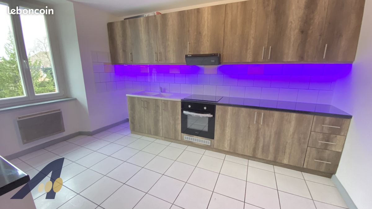 Appartement 3 pièces 69 m² · à L'Isle-sur-le-Doubs · 69 m² · 512 €/mois