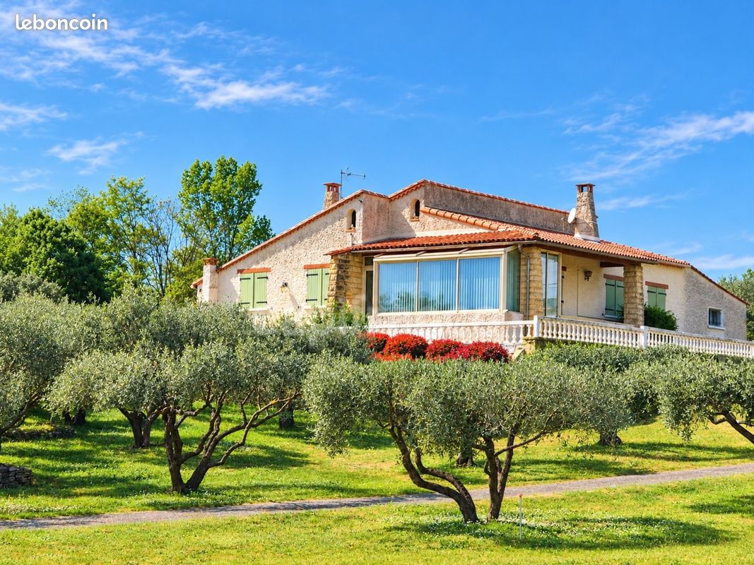 Maison 4 pièces 99 m² · à Vézénobres · 99 m² · 262 000 €