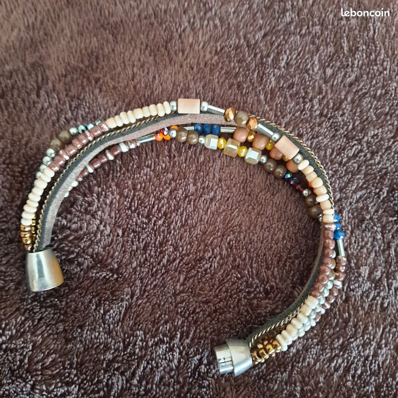 Bracelets cuir, metal. Perles et emaux (image 4)