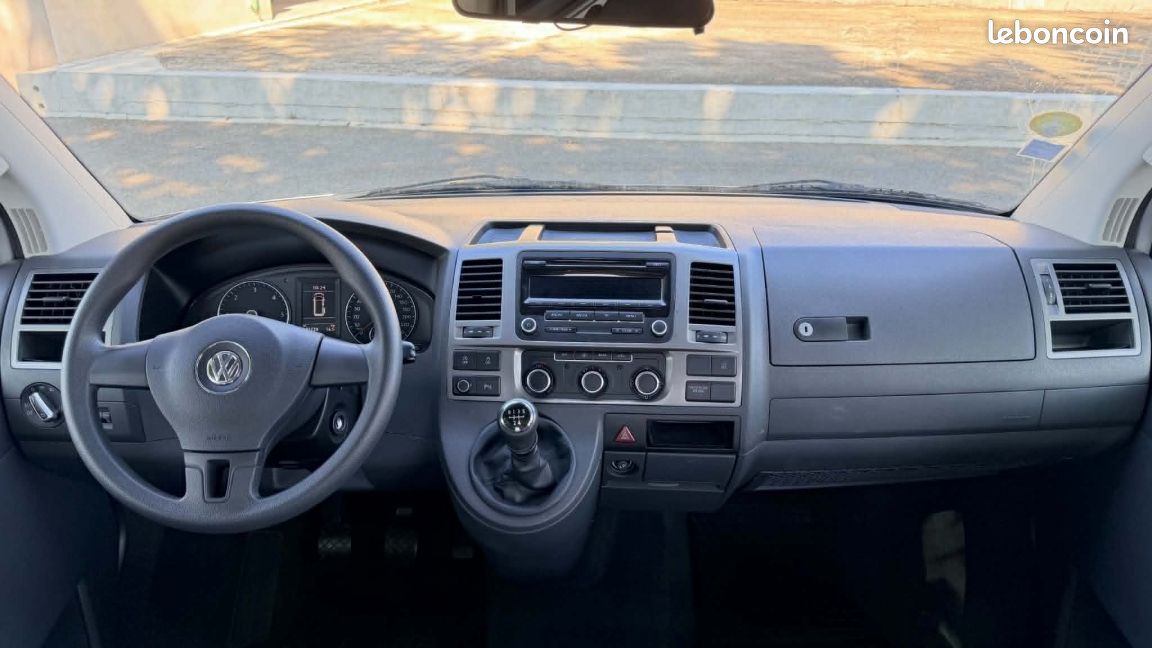 Volkswagen Multivan STARLINE 2.0 TDI 114cv BlueMotion (image 7)