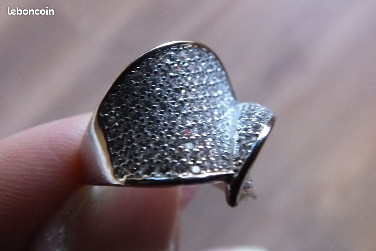 Bague étincelante argent massif et brillants (image 4)