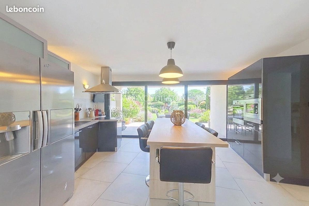 Maison 7 pièces 190 m² · à Lorgues · 190 m² · 750 000 €